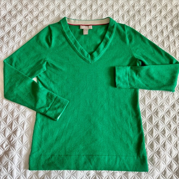 Banana Republic Sweaters - Banana Republic Extra Fine Merino Wool V-Neck Pullover Sweater - Jade Green - M